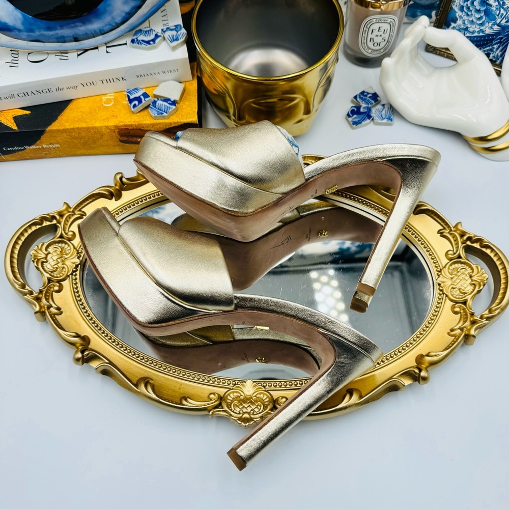 🆕 VERONICA BEARD 🧿 NWOB Dali Platform Mule - Light Gold - Size 6 - Picture 4 of 16